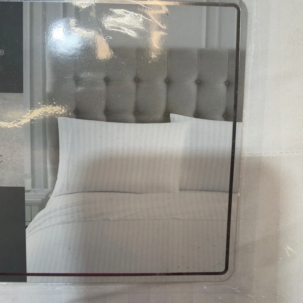 ALTAVIDA Queen 4 Piece‎ Embossed Sheet Set Ultra Soft Luxurious White